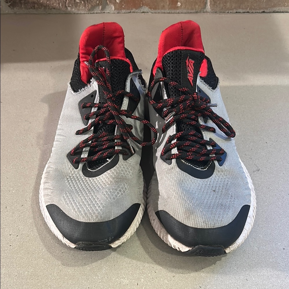 Avia Men’s Gray/Red/Black Athletic Shoes for Enhanced Performance Sneakers